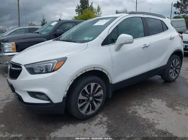 KL4CJFSB9JB618932 2018 BUICK ENCORE - Image 2