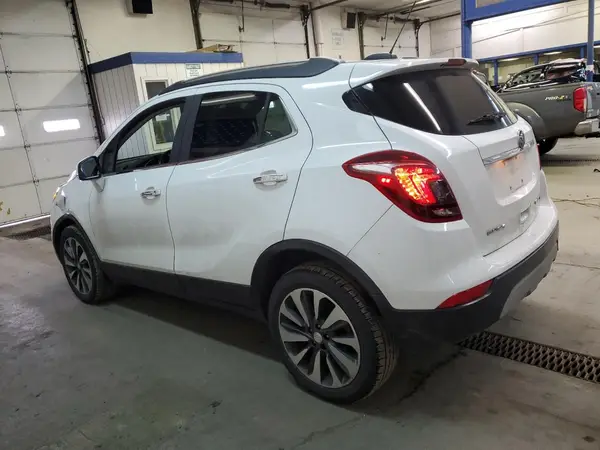 KL4CJGSB0JB524315 2018 BUICK ENCORE - Image 2