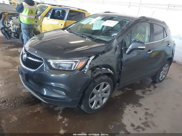 KL4CJGSB1HB086172 2017 BUICK ENCORE - Image 2