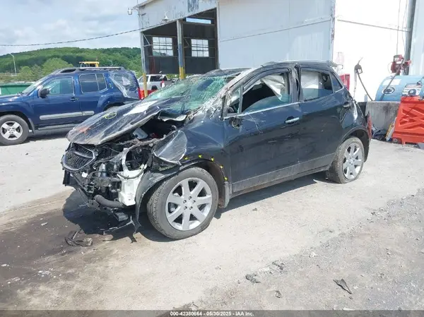 KL4CJGSB1JB579260 2018 BUICK ENCORE - Image 2