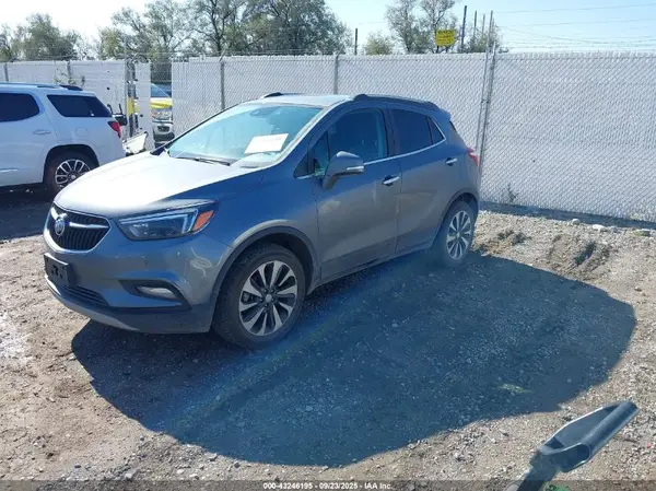 KL4CJGSB1LB059935 2020 BUICK ENCORE - Image 2
