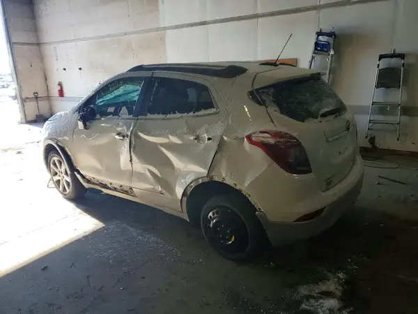 KL4CJGSB2HB017622 2017 BUICK ENCORE - Image 2