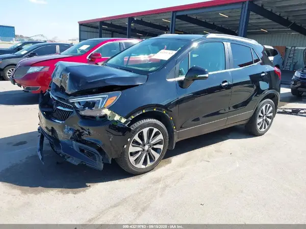 KL4CJGSB2JB546610 2018 BUICK ENCORE - Image 2