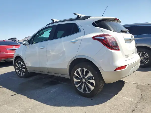 KL4CJGSB2JB581602 2018 BUICK ENCORE - Image 2