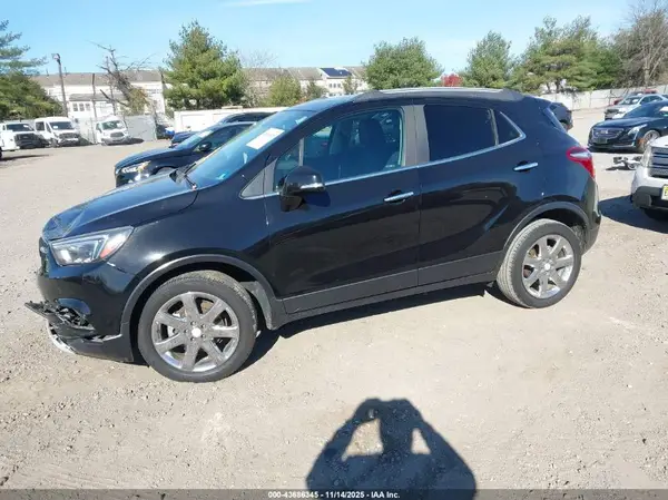 KL4CJGSB2JB627851 2018 BUICK ENCORE - Image 2