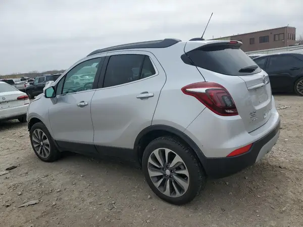 KL4CJGSB2JB671364 2018 BUICK ENCORE - Image 2