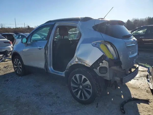 KL4CJGSB3JB553212 2018 BUICK ENCORE - Image 2