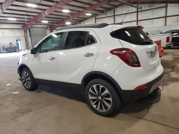 KL4CJGSB3LB061671 2020 BUICK ENCORE - Image 2