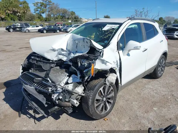 KL4CJGSB4HB139043 2017 BUICK ENCORE - Image 2