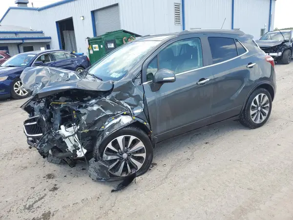 KL4CJGSB4JB633831 2018 BUICK ENCORE - Image 1