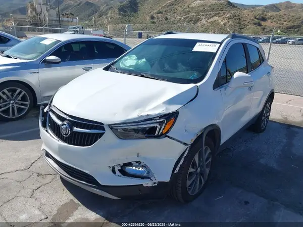 KL4CJGSB4LB034785 2020 BUICK ENCORE - Image 2