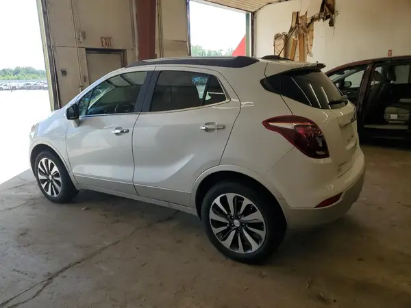 KL4CJGSB5HB056155 2017 BUICK ENCORE - Image 2