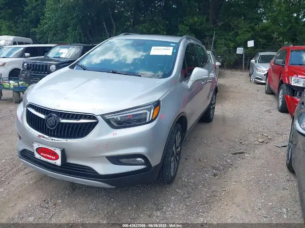 KL4CJGSB5JB582680 2018 BUICK ENCORE - Image 2