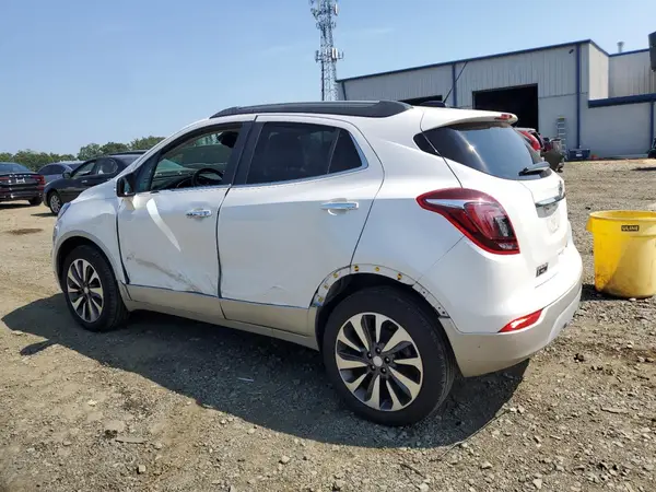 KL4CJGSB5JB589869 2018 BUICK ENCORE - Image 2