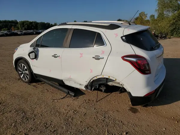 KL4CJGSB5JB690555 2018 BUICK ENCORE - Image 2
