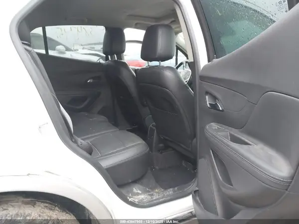KL4CJGSB5KB713933 2019 BUICK ENCORE - Image 8