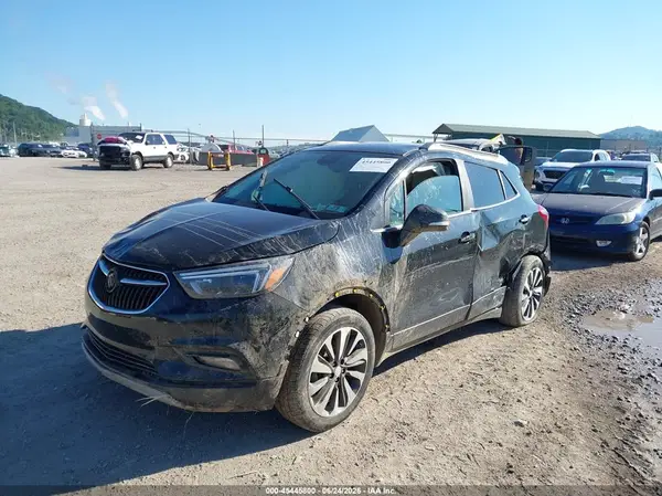 KL4CJGSB6JB584339 2018 BUICK ENCORE - Image 2