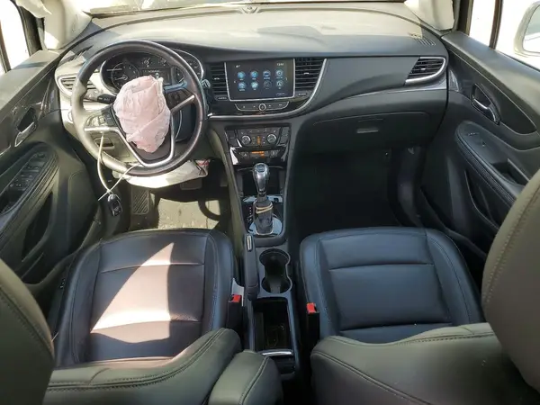 KL4CJGSB6JB639419 2018 BUICK ENCORE - Image 8