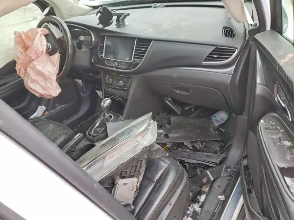KL4CJGSB6LB058215 2020 BUICK ENCORE - Image 8