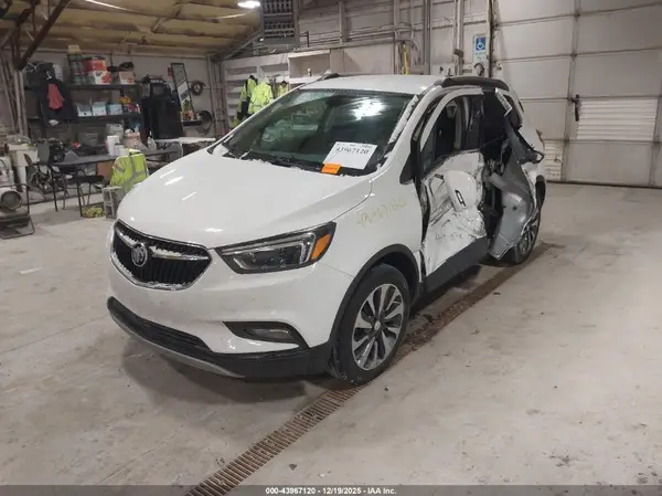 KL4CJGSB7LB042699 2020 BUICK ENCORE - Image 2