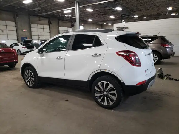 KL4CJGSB8JB524594 2018 BUICK ENCORE - Image 2