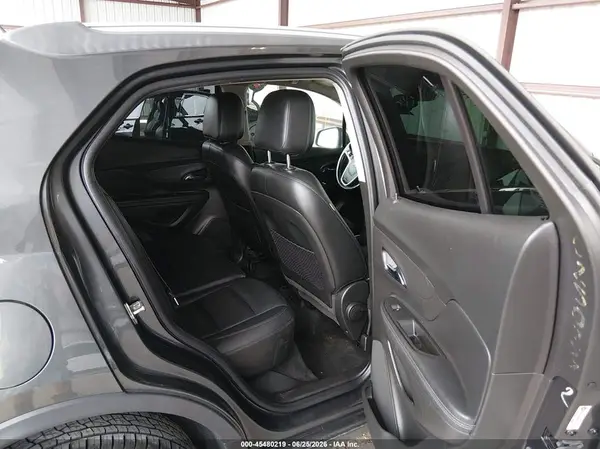 KL4CJGSB8JB560687 2018 BUICK ENCORE - Image 8