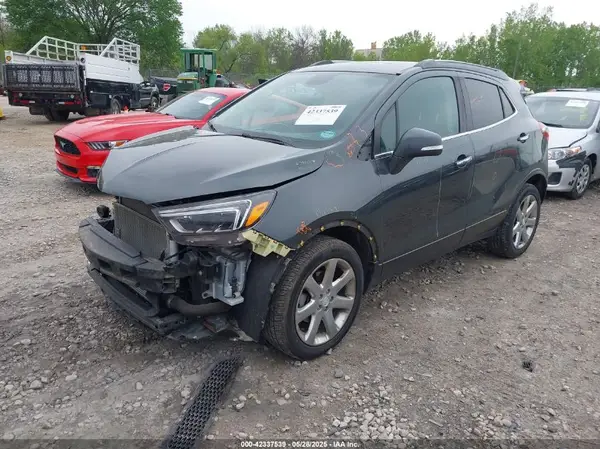 KL4CJGSB8JB676794 2018 BUICK ENCORE - Image 2
