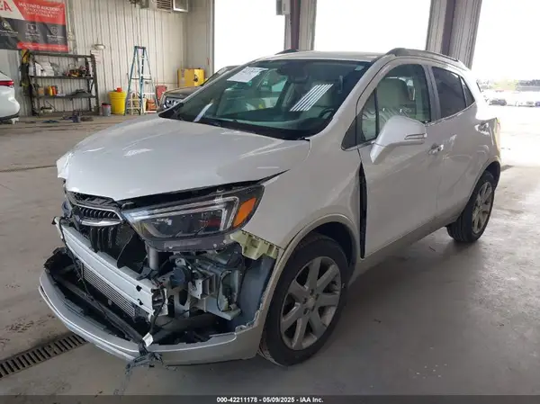 KL4CJGSB9HB072245 2017 BUICK ENCORE - Image 2