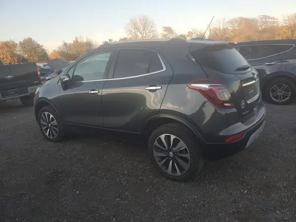 KL4CJGSB9JB566952 2018 BUICK ENCORE - Image 2