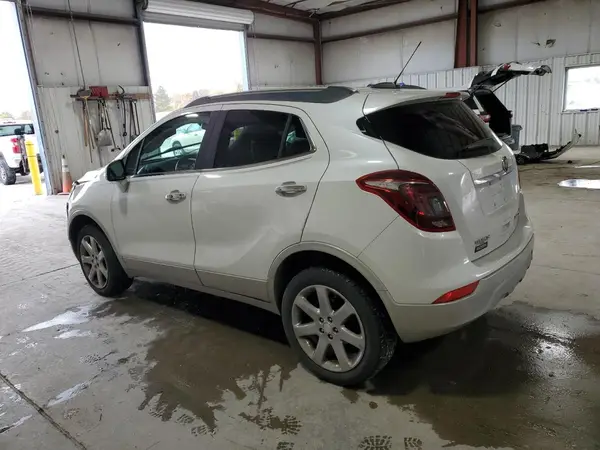 KL4CJGSBXHB016072 2017 BUICK ENCORE - Image 2