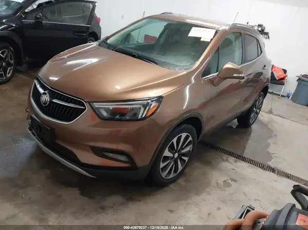 KL4CJGSBXHB028805 2017 BUICK ENCORE - Image 2