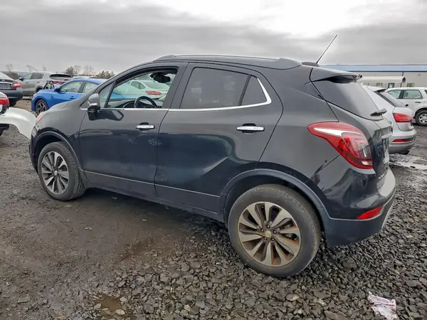 KL4CJGSBXJB570878 2018 BUICK ENCORE - Image 2