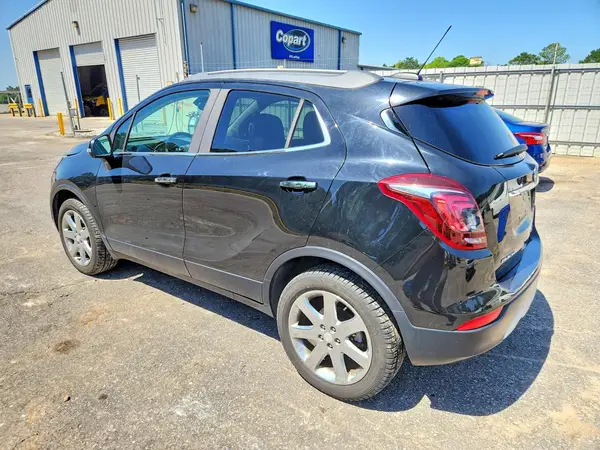 KL4CJGSBXJB574350 2018 BUICK ENCORE - Image 2