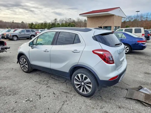 KL4CJGSBXJB627922 2018 BUICK ENCORE - Image 2