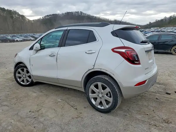 KL4CJGSM1JB655139 2018 BUICK ENCORE - Image 2