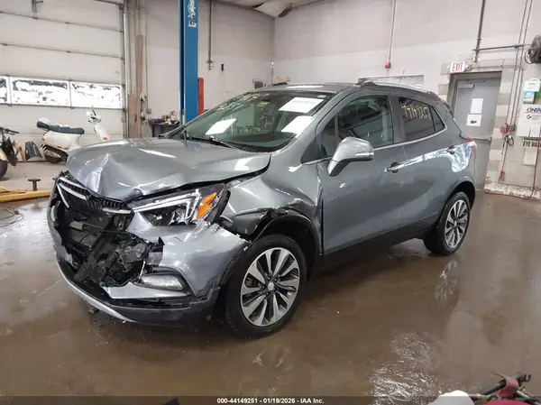KL4CJGSM2KB800271 2019 BUICK ENCORE - Image 2