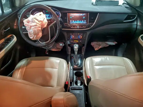KL4CJGSM3HB127905 2017 BUICK ENCORE - Image 8