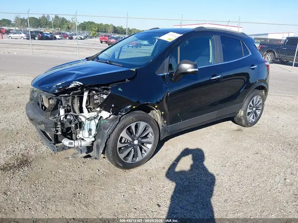KL4CJGSM8KB746197 2019 BUICK ENCORE - Image 2