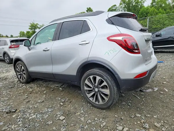 KL4CJHSB1JB593004 2018 BUICK ENCORE - Image 2