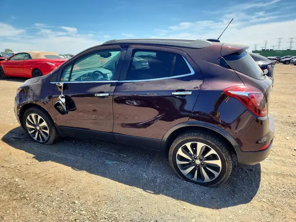 KL4CJHSB3JB529028 2018 BUICK ENCORE - Image 2