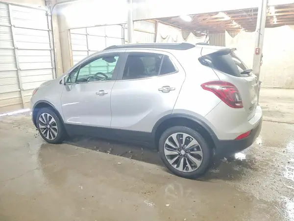 KL4CJHSB3JB537792 2018 BUICK ENCORE - Image 2