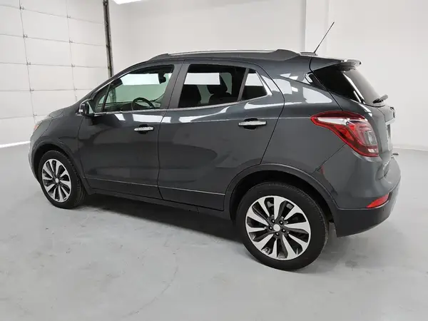 KL4CJHSB4JB506809 2018 BUICK ENCORE - Image 2
