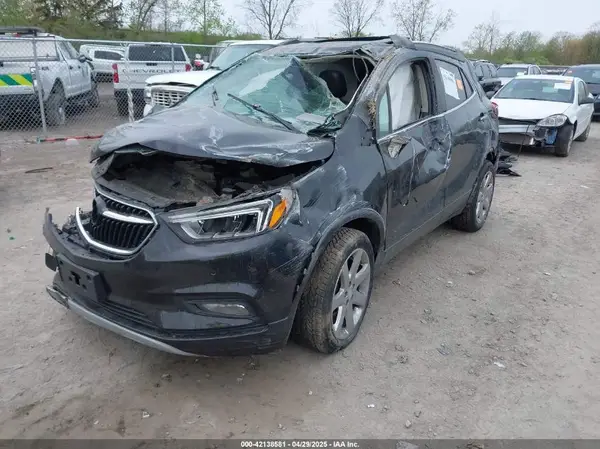 KL4CJHSB5JB681392 2018 BUICK ENCORE - Image 2