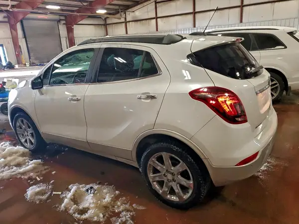 KL4CJHSB6HB066540 2017 BUICK ENCORE - Image 2