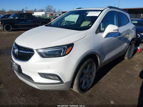 KL4CJHSB7HB008887 2017 BUICK ENCORE - Image 2