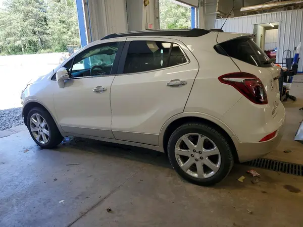 KL4CJHSB7HB061363 2017 BUICK ENCORE - Image 2