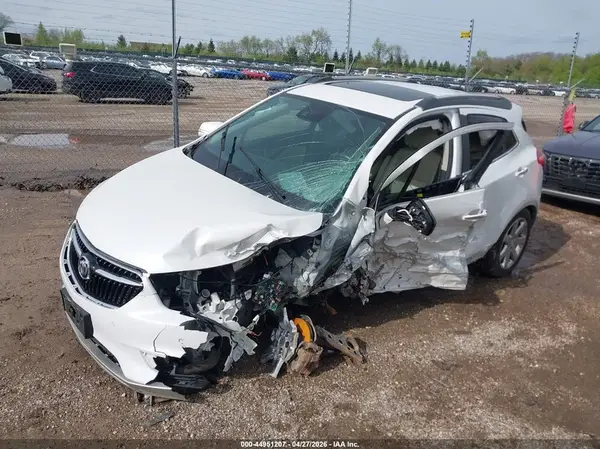 KL4CJHSB8HB018392 2017 BUICK ENCORE - Image 2