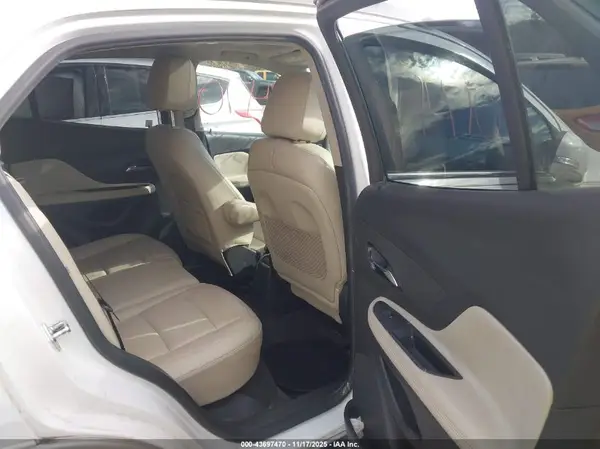 KL4CJHSB8HB044197 2017 BUICK ENCORE - Image 8