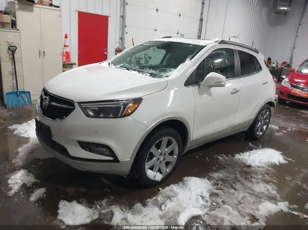 KL4CJHSB8HB104124 2017 BUICK ENCORE - Image 2