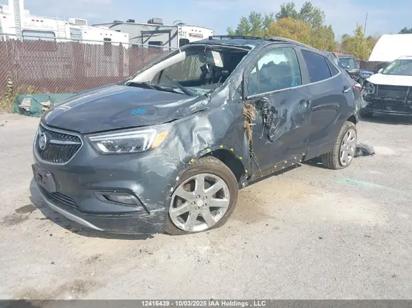 KL4CJHSM2JB602147 2018 BUICK ENCORE - Image 2